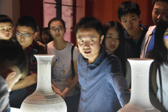 学在中大 追求卓越/了解文化传统 坚定文化自信 ——公司2017级本科生赴广东省博物馆开展形势政策课实践活动